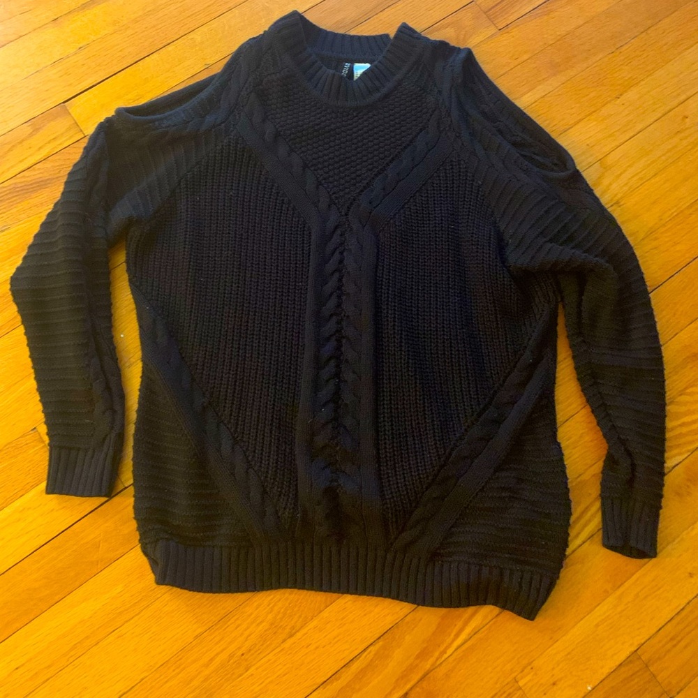 Black Sweated Sz L by Divided H&M